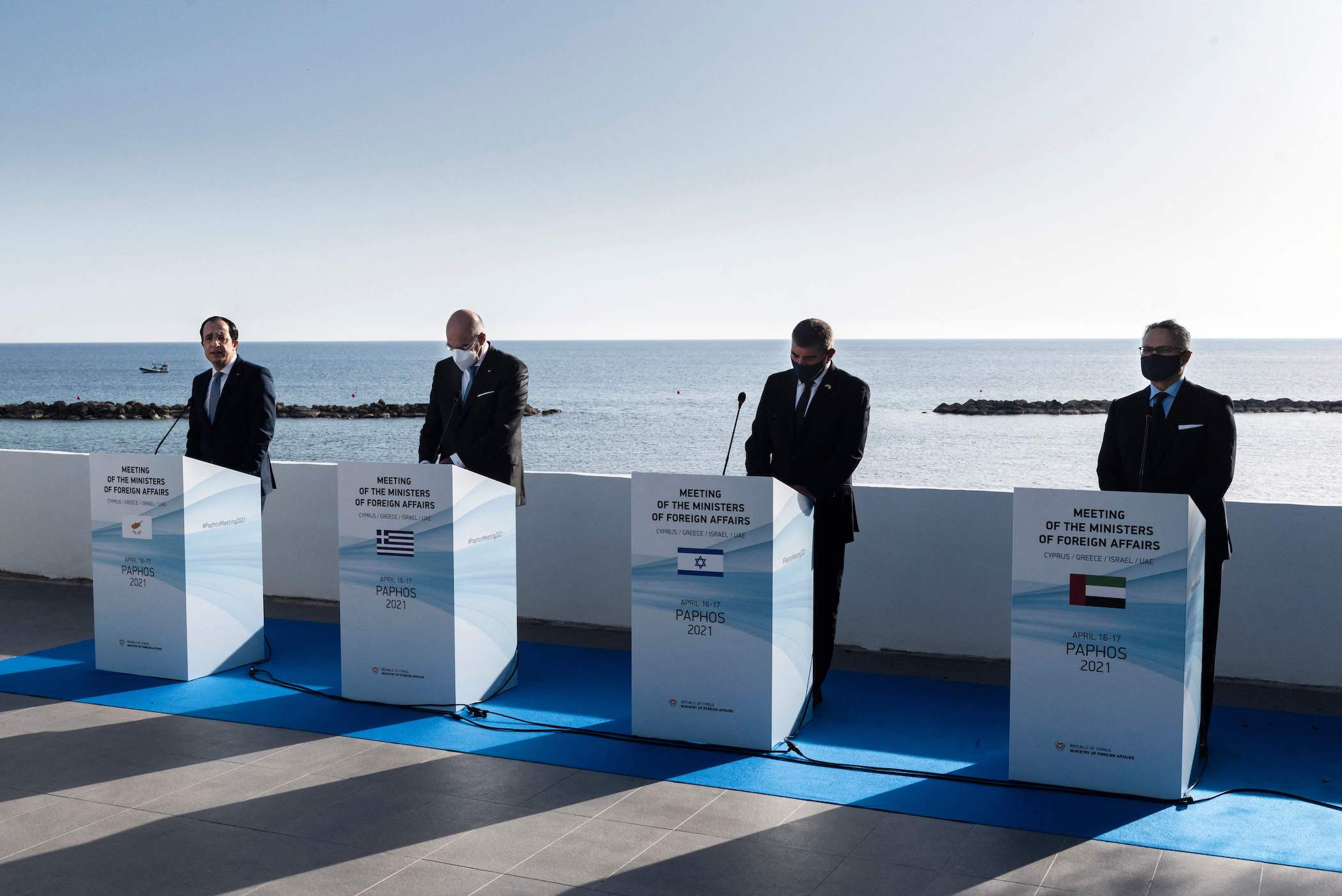 اسرائیل، امارات، یونان و قبرس به دنبال اسرائیل، امارات، یونان و قبرس به دنبال