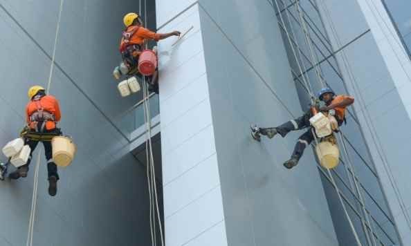 درآمد میلیونی آسان از راپل و کار در ارتفاع در ایران 