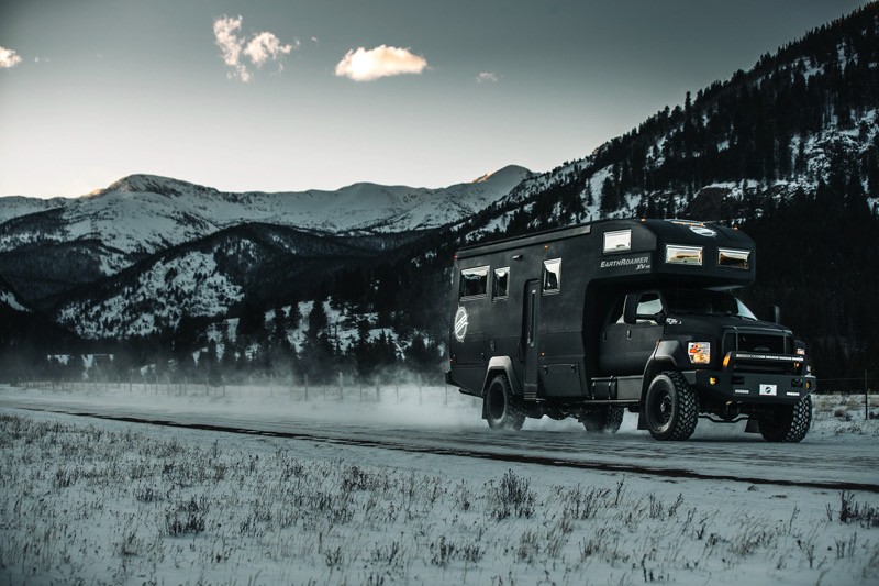 ارث‌رومر اچ‌دی؛ تجربه کاوش در طبیعیت وحشی در یک عمارت لوکس متحرک