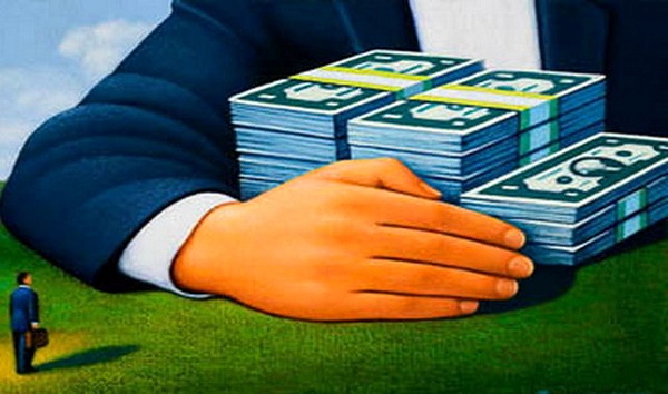 چرا خبر فهرست اَبَربدهکاران بانکی «نترکاند»؟!/  نام‌های حقیقی جذاب‌تر از حقوقی‌ها