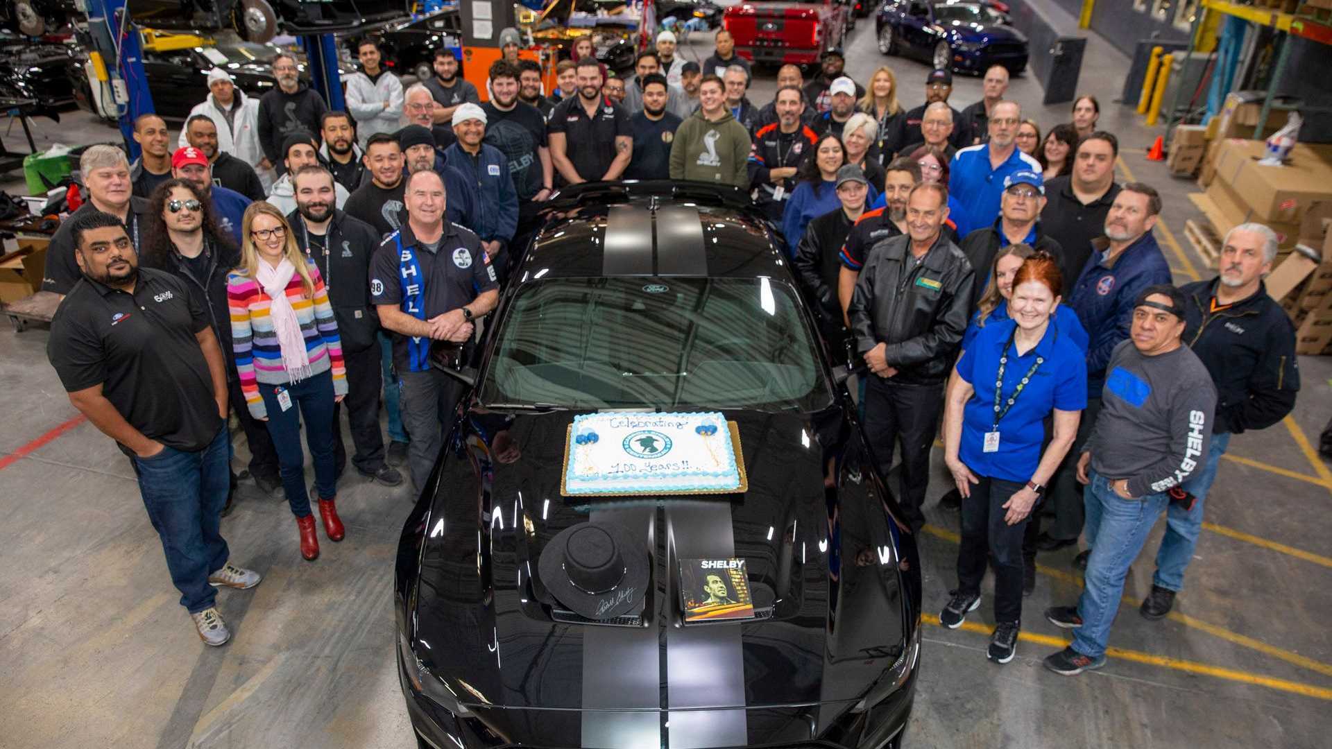 خودرو کارول شلبی