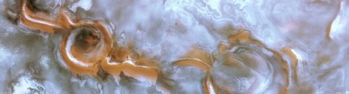 رنگ بهار در سیاره چهار فصل مریخ هویدا شد (+عکس)