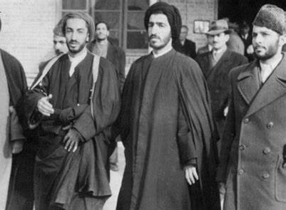 امام خمینی به دموکراسی معتقد نبود؟/ ۲۰ نکته دربارۀ ادعای «جوان»/ کلمه دموکراسی در پیام یک هفته بعد از ۲۲ بهمن چه می‌شود؟