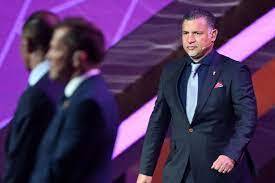 علی دایی، چراغش در این خانه می‌سوزد