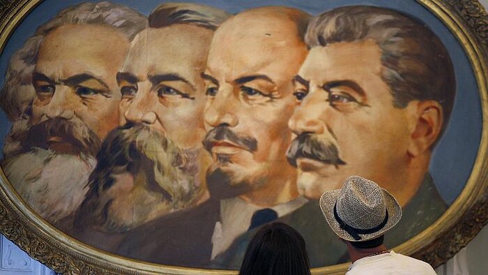 «مهاجرت سوسیالیستی»؛ از ظهور رضاشاه تا انحلال حزب توده