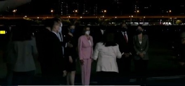 نانسی پلوسی وارد تایوان شد