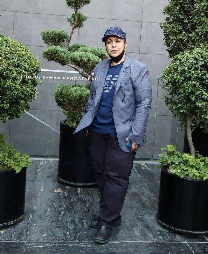 اولین حضور 849657 با پوشش مردانه در یک مراسم رسمی (+عکس)