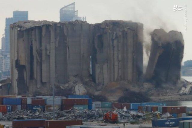 لبنان / هشت برج دیگر سیلوی غلات بندر بیروت فروریخت (+عکس) لبنان / هشت برج دیگر سیلوی غلات بندر بیروت فروریخت (+عکس)