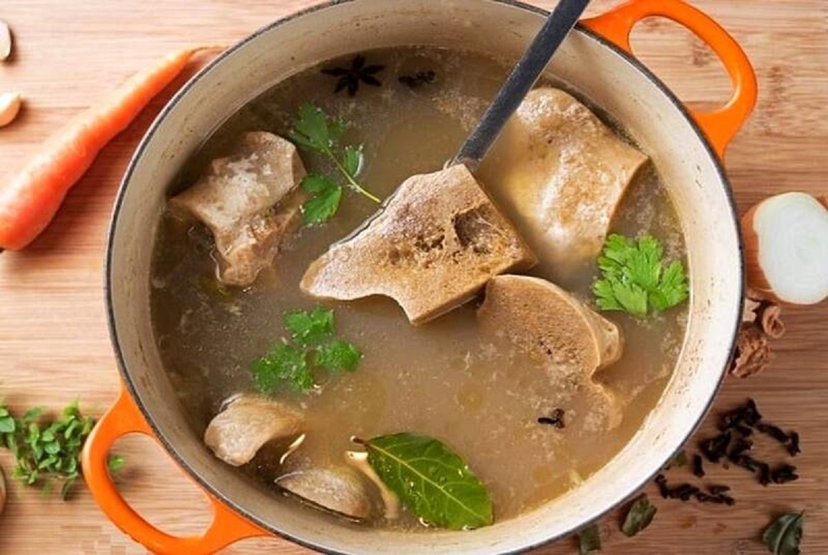 فواید خوردن آب استخوان برای بدن