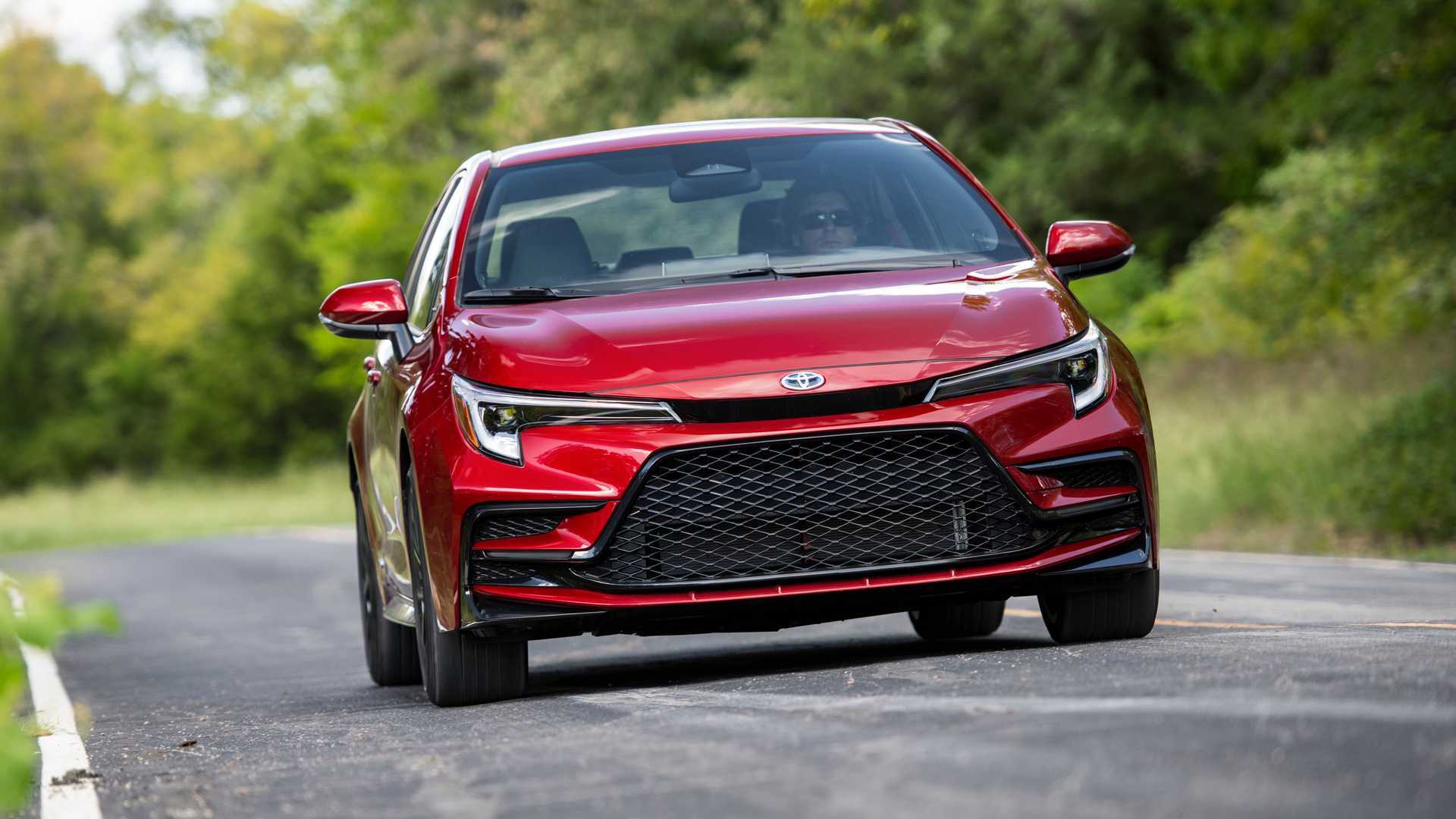 یکی از خوش قیمت ترین خودروهای جهان/ کرولا هیبرید 2023 یعنی خرید خوب! (+عکس)