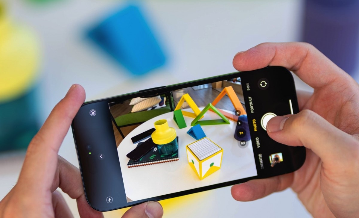 دوربین آی‌فون 14 پرو