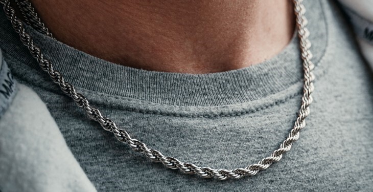 چرا اکسسوری ها در دنیای فشن بسیار مهم هستند؟ چرا اکسسوری ها در دنیای فشن بسیار مهم هستند؟