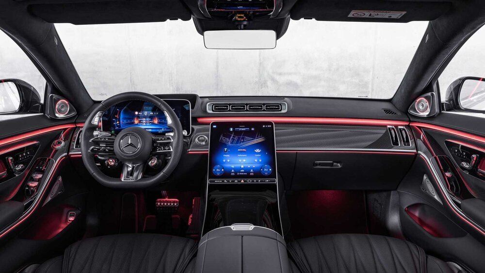 معروف‌ترین مرسدس بنز جهان هم تن به تغییر داد (+عکس)