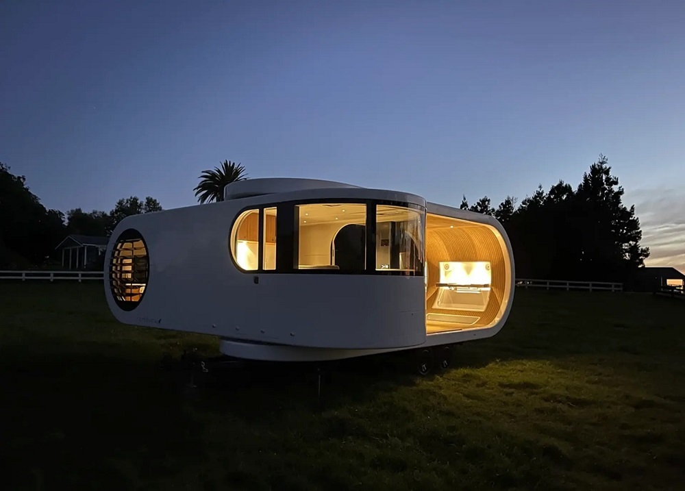 روموتوو تی8؛ یک کاروان مدرن با طراحی متفاوت روموتوو تی8؛ یک کاروان مدرن با طراحی متفاوت