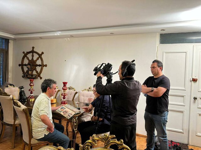 رضا رویگری از تلویزیون در سیزده بدر پخش مستند رضا رویگری از تلویزیون در سیزده بدر