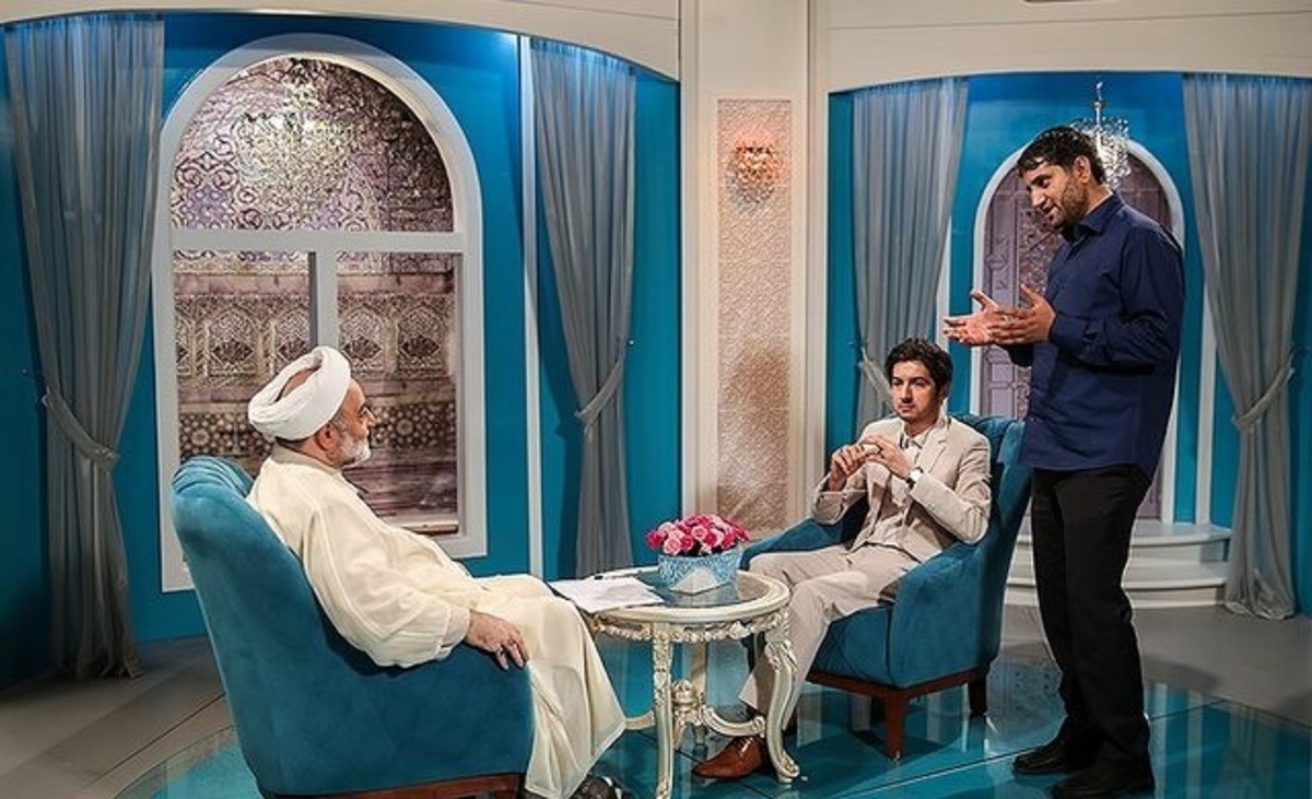 مجری برنامه مذهبی برای بِرند شدن چه کند؟