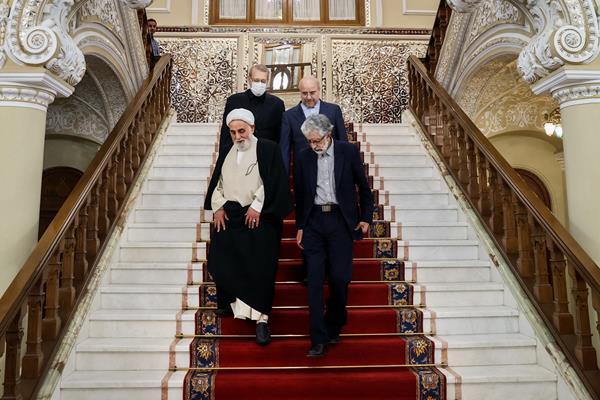 افطار رییس برای اسلاف؛ اصول یا افول؟