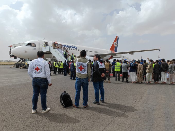 آزادی اسرای جنگ یمناشک شوق