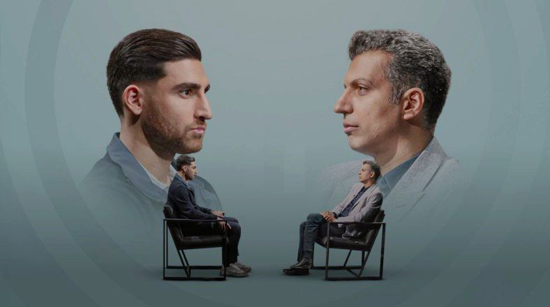 عادل فردوسی پور + علیرضا جهانبخش خدا وکیلی انگشت کوچیکه عادل فردوسی پور هم نمیشید ؛ حالا هی استودیو بزرگ کن، کت و شلوار عوض کن و ...