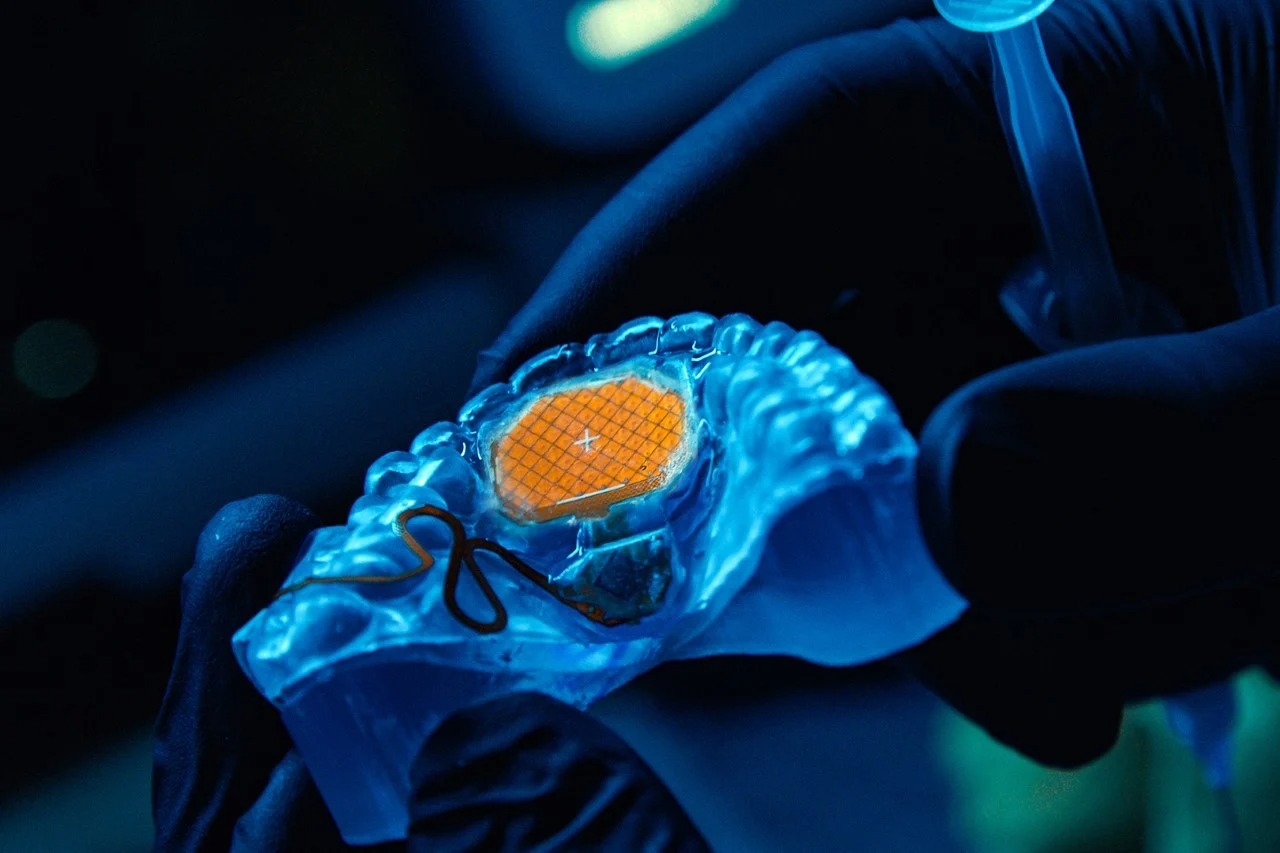 موث‌پد؛ کنترل دستگاه های الکترونیکی با استفاده از زبان