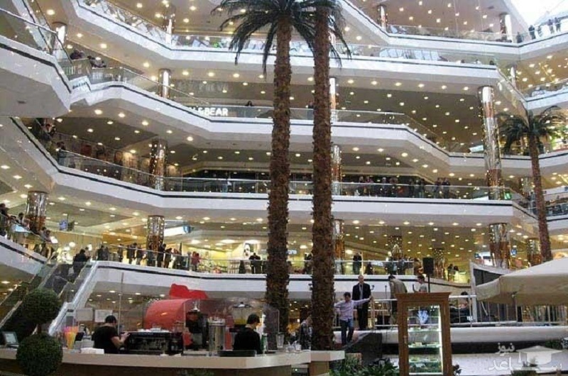 مجتمع تجاری «نگین» شیراز را پلمب کردند / دلیل: بیحجابی مشتریان مجتمع تجاری «نگین» شیراز را پلمب کردند / دلیل: بیحجابی مشتریان