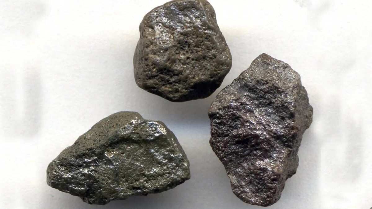 شهاب‌سنگی که بزرگ‌ترین الماس سیاه جهان را به زمین هدیه داد! (عکس)