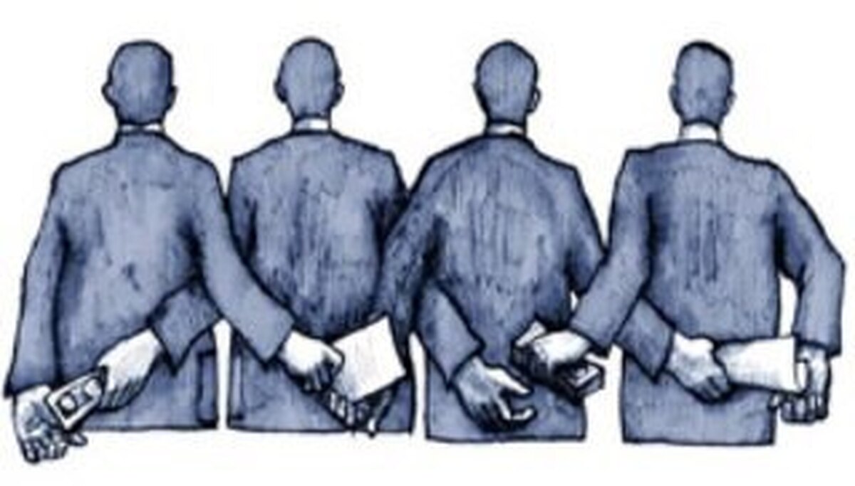 روزنامه همشهری: مبارزه با فساد در سال های قبل، شعار و هیجان سازی و بازی سیاسی بود